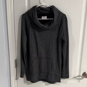 Lou & Grey! Like New! Charcoal Gray Sweater- Size Medium